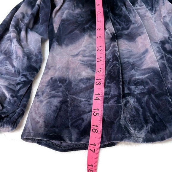 American Eagle Crushed Velvet Off Shoulder Shirt Size XS - Picture 6 of 11